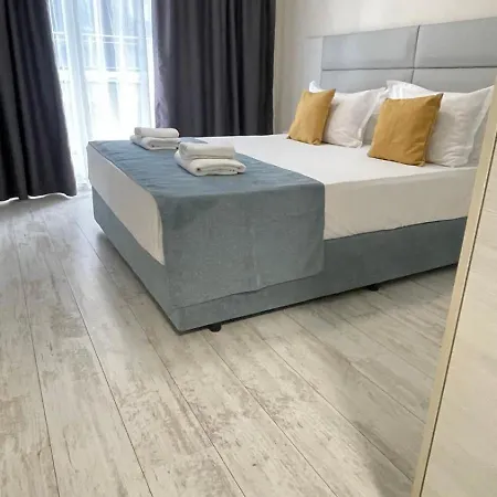 Eskada Apartment *