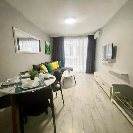 Eskada Daire Ahtopol