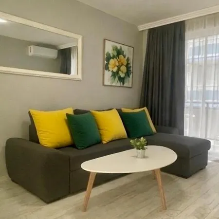 Eskada Apartment
