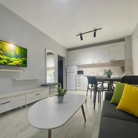 Daire Eskada Ahtopol